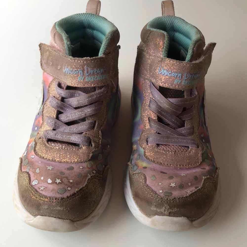 GIRLS' SKECHERS LITTLE KID UNICORN DREAMS LIGHT-UP SHOES Size 12.5”